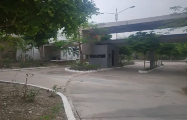 Casa en venta en Altozano, Centro — foto 3 de 11
