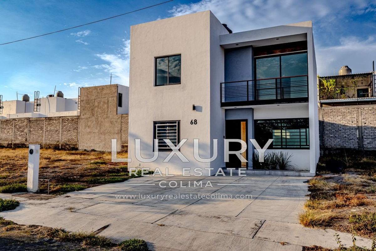 Casa en venta en La Frontera, Villa de Álvarez — foto 1 de 16