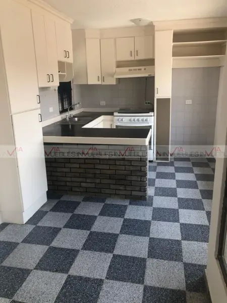 Casa en venta en España, Monterrey — foto 3 de 14