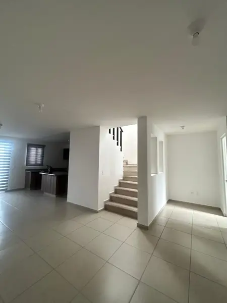 Casa en venta en Cordillera, León — foto 2 de 13