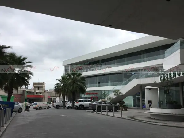 Local en renta en Regina, Monterrey — foto 3 de 9