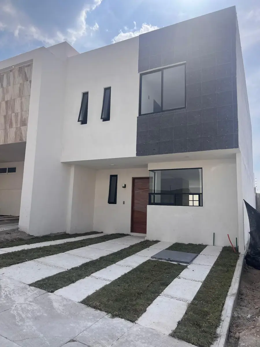 Casa en venta en Capital Sur, El Marqués — foto 1 de 12