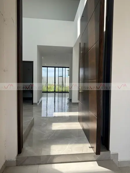 Casa en venta en Valle de Santiago, Santiago — foto 3 de 19