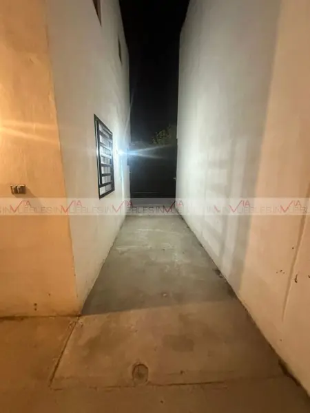 Casa en venta en Los Héroes Lincoln, García — foto 2 de 19