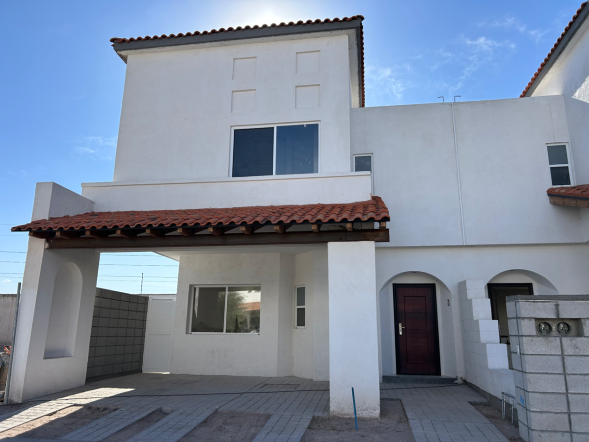 Casa en venta en Las Lomas, Torreón — foto 1 de 16