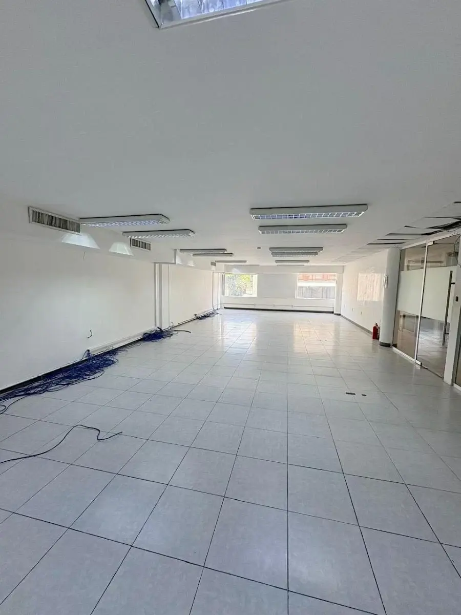 Edificio en renta en Cuauhtemoc, Cuauhtémoc — foto 1 de 15