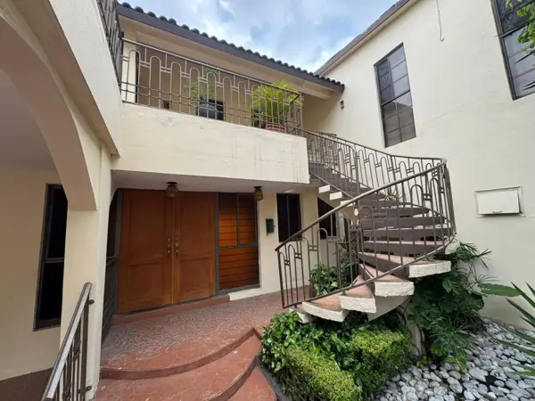 Casa en Venta en Vista Hermosa, Monterrey, Nuevo León 4