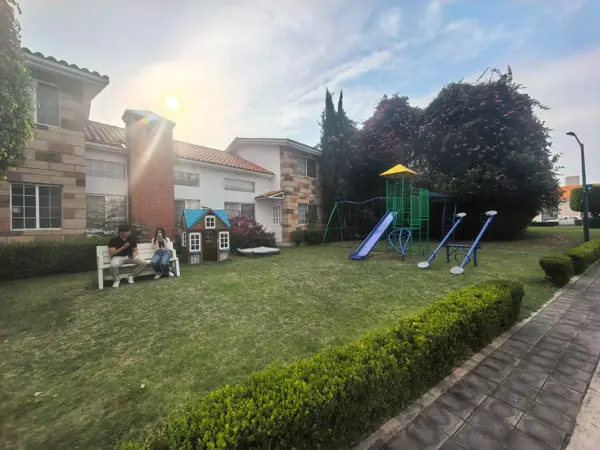 Casa en venta en La Carcaña, San Pedro Cholula, Puebla