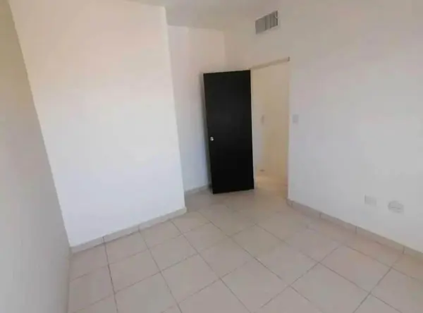 Casa en venta en Loma Real, Torreón — foto 3 de 17