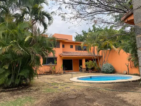 Casa en Venta en Vista Hermosa, Cuernavaca