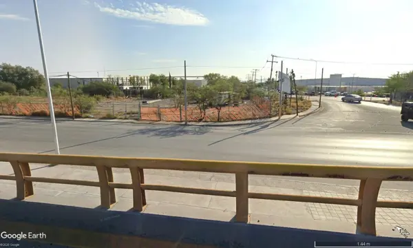 TERRENO EN PERIFERICO RAUL LÓPEZ SÁNCHEZ (a pie de carretera) TERRENO EN PERIFERICO RAUL LÓPEZ SÁNCHEZ (a pie de carretera)