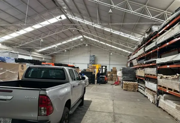Bodega Industrial en Renta de 713 m² Cerca de Boulevard Toluca en Naucalpan