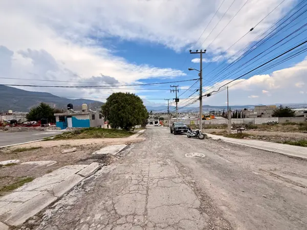 Terreno en venta en Miguel Ramos Arizpe, Pachuca de Soto — foto 2 de 18
