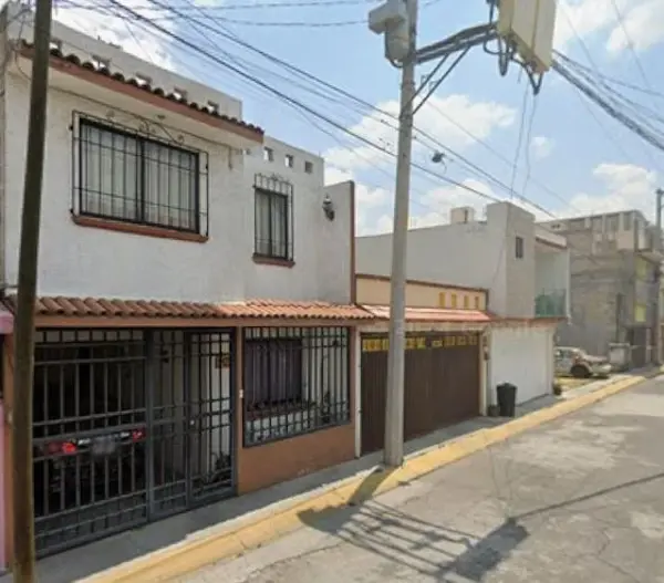 Casa en venta en Villas Santín, Toluca — foto 2 de 10