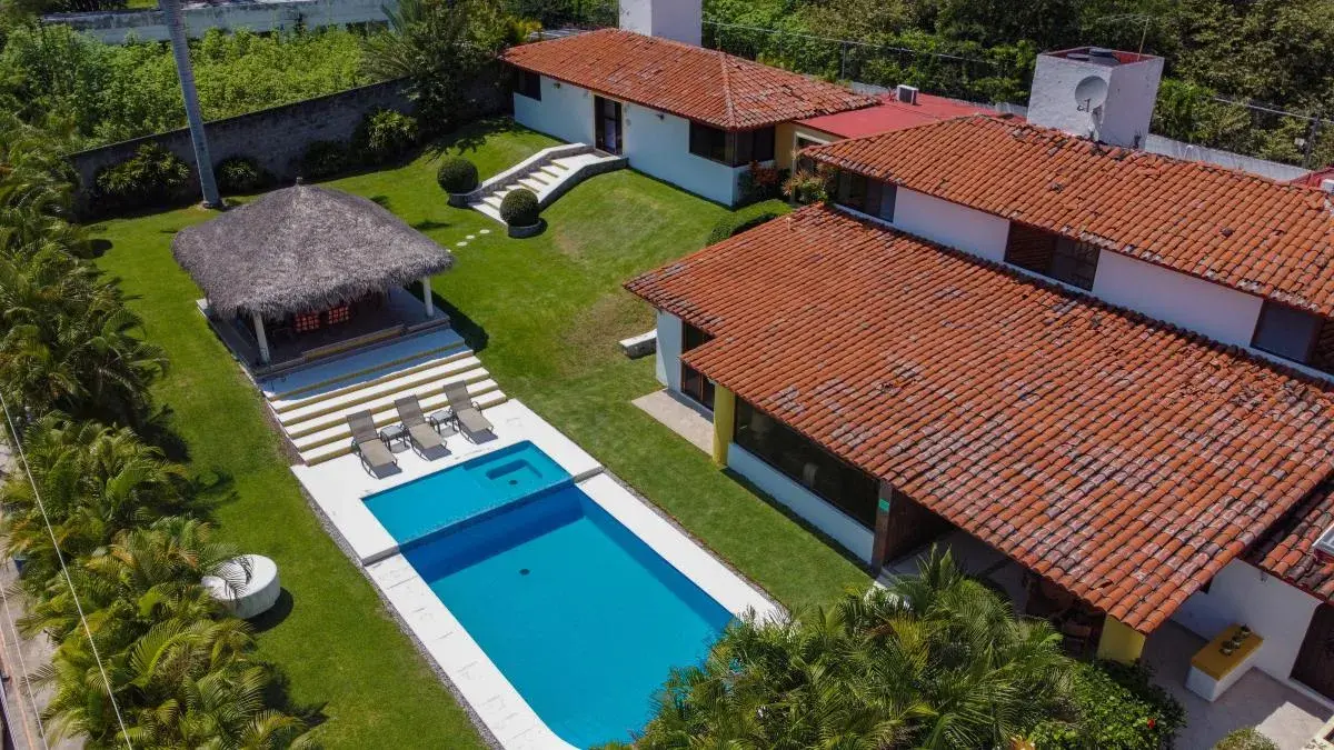 Casa en venta en Club de Golf Santa Fe, Xochitepec — foto 1 de 28