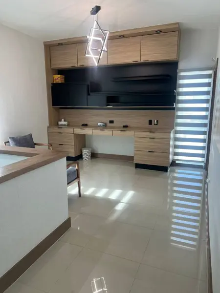 Casa en venta en Portales de Abadía, Juárez — foto 2 de 19