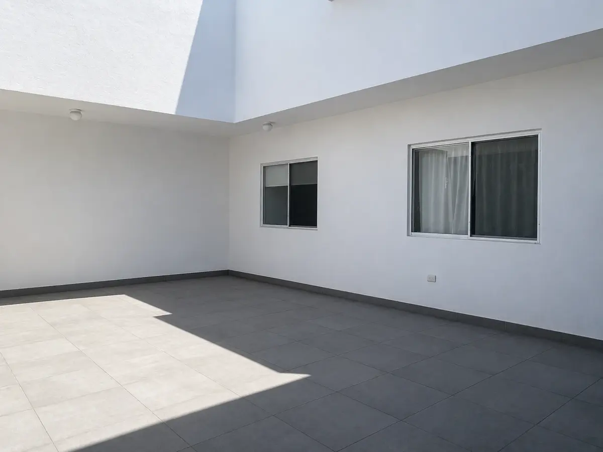 Casa en renta en Cuauhtémoc, San Nicolás de los Garza — foto 1 de 44