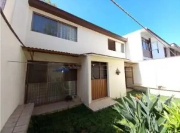 Venta de Casa en Remate Bancario en Cuautla Morelos, Colonia Manantiales Oportunidad LAAB1