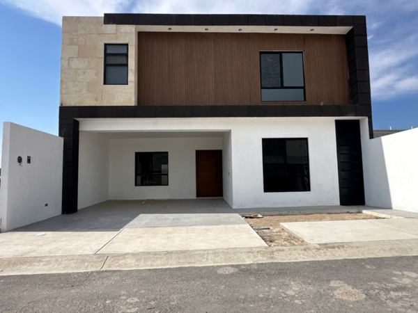 Casa en venta en Seterra Residencial, Saltillo — foto 2 de 21