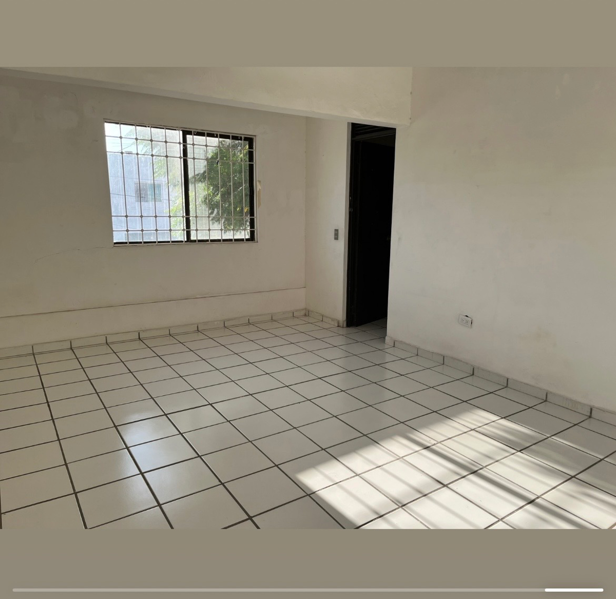 Vista 3 de Casa en Renta en Fraccionamiento Privado Villas la Ibero, Torreón