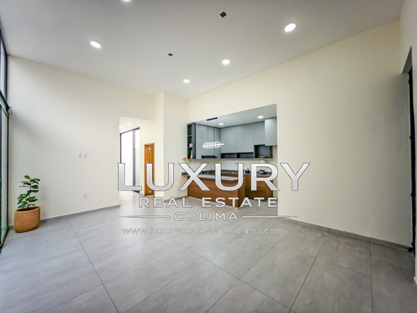 Casa en venta en Punto Rioja, Colima — foto 2 de 13