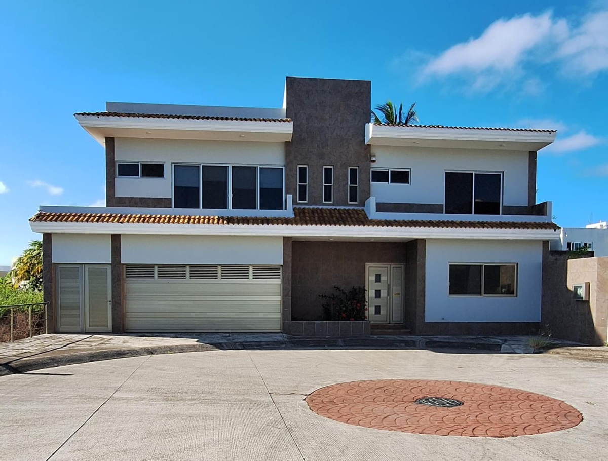 Casa en venta en Las Palmas, Medellín de Bravo — foto 1 de 34