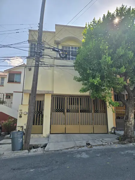 Casa en venta en Lomas Mederos, Monterrey — foto 2 de 24