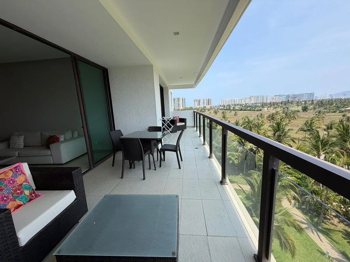 Departamento en venta en Playa Diamante, Acapulco de Juárez — foto 1 de 21