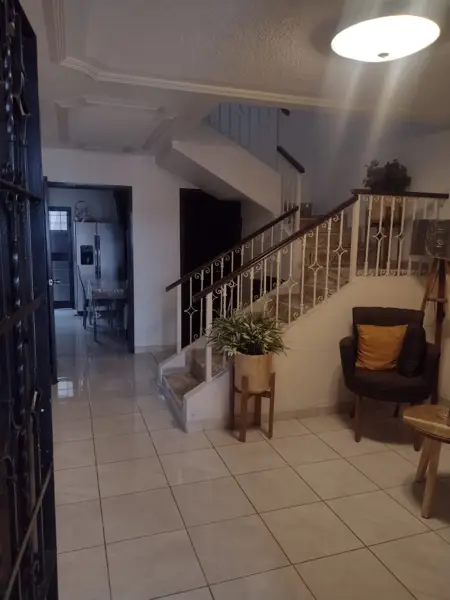 Casa en venta en Jardines Alcalde, Guadalajara — foto 2 de 15