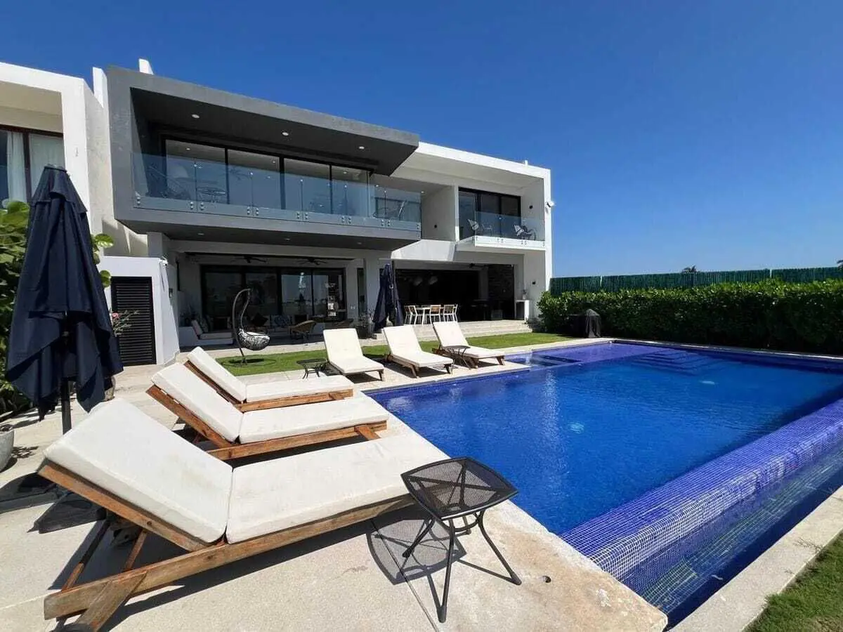 Casa en venta en Plan de los Amates, Acapulco de Juárez — foto 1 de 14