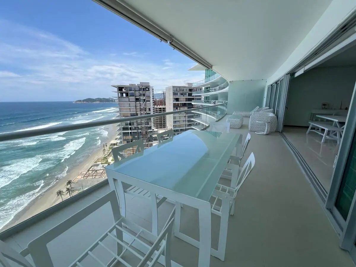 Departamento en venta en Granjas del Marqués, Acapulco de Juárez — foto 1 de 27
