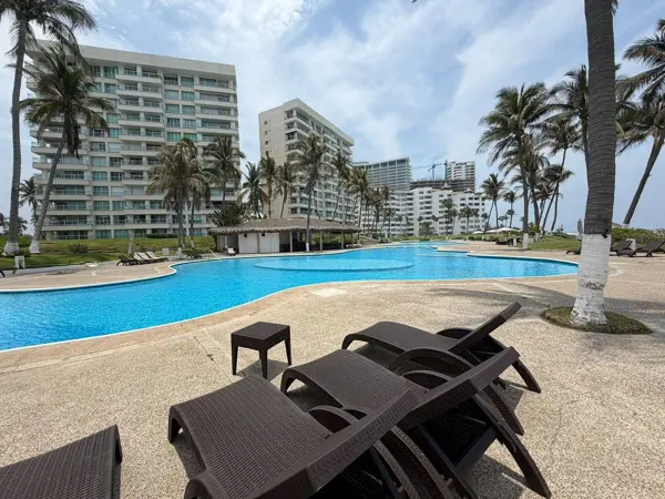Departamento en renta en Playa Diamante, Acapulco de Juárez — foto 2 de 33