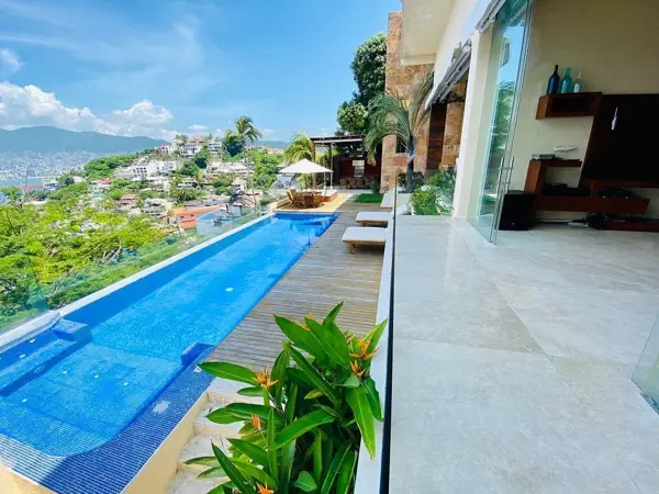 Casa en venta en Marina Brisas, Acapulco de Juárez — foto 2 de 26