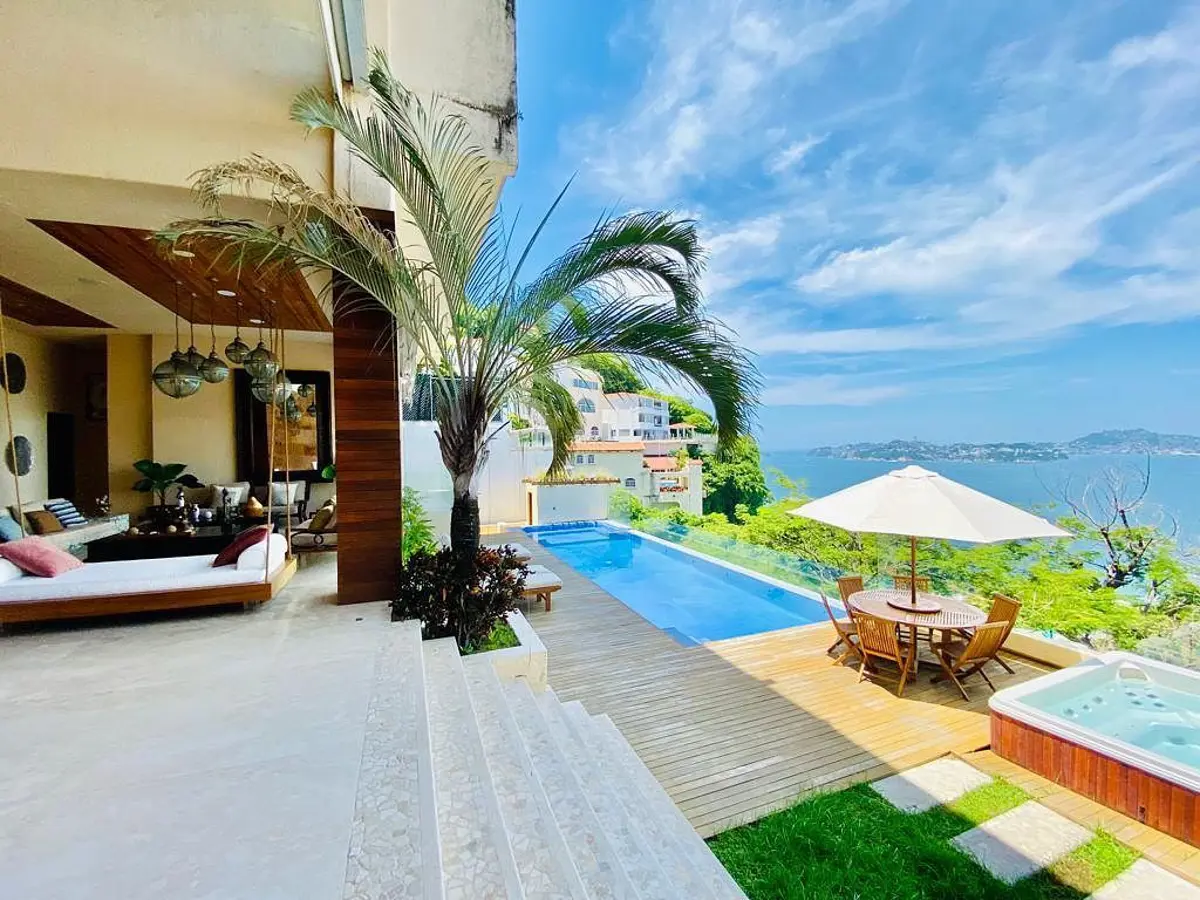 Casa en venta en Marina Brisas, Acapulco de Juárez — foto 1 de 26