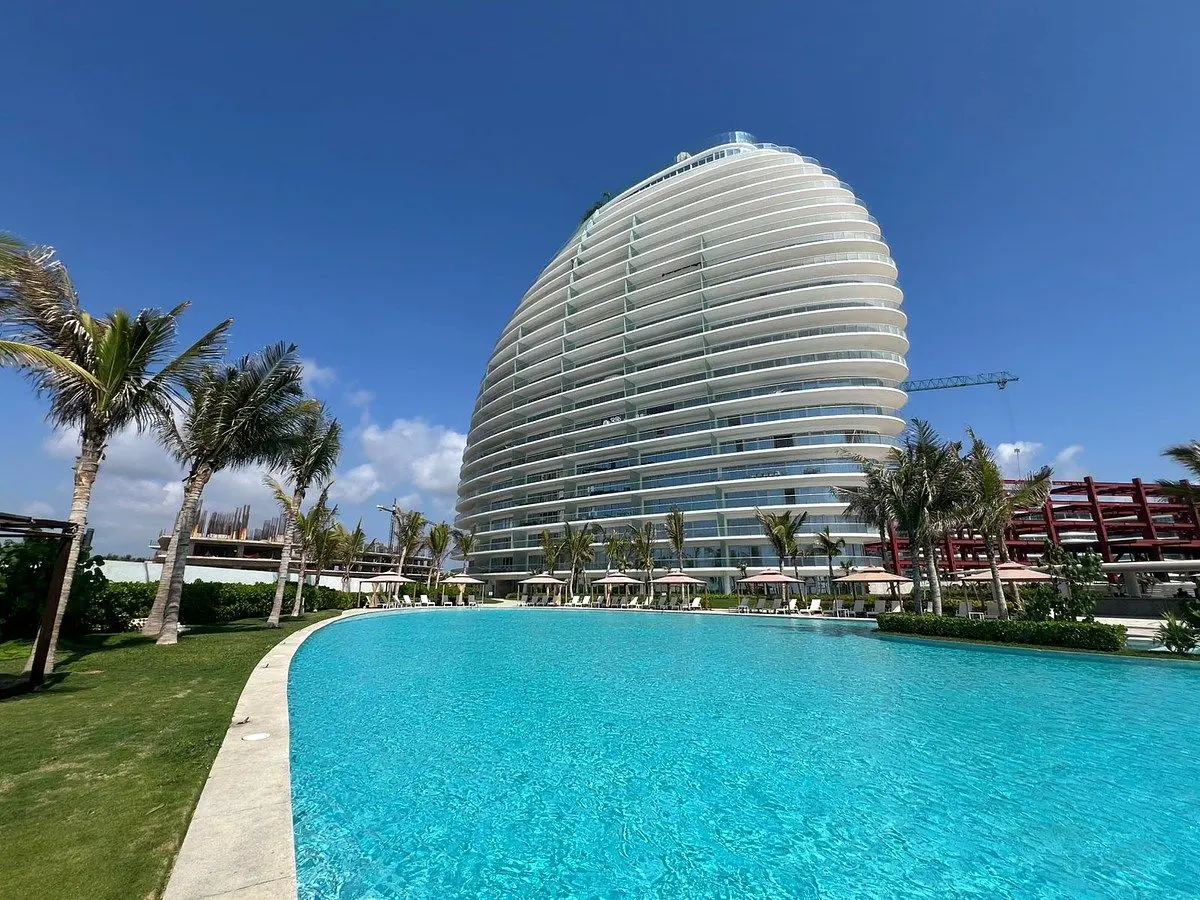 Departamento en venta en Playa Diamante, Acapulco de Juárez — foto 1 de 21