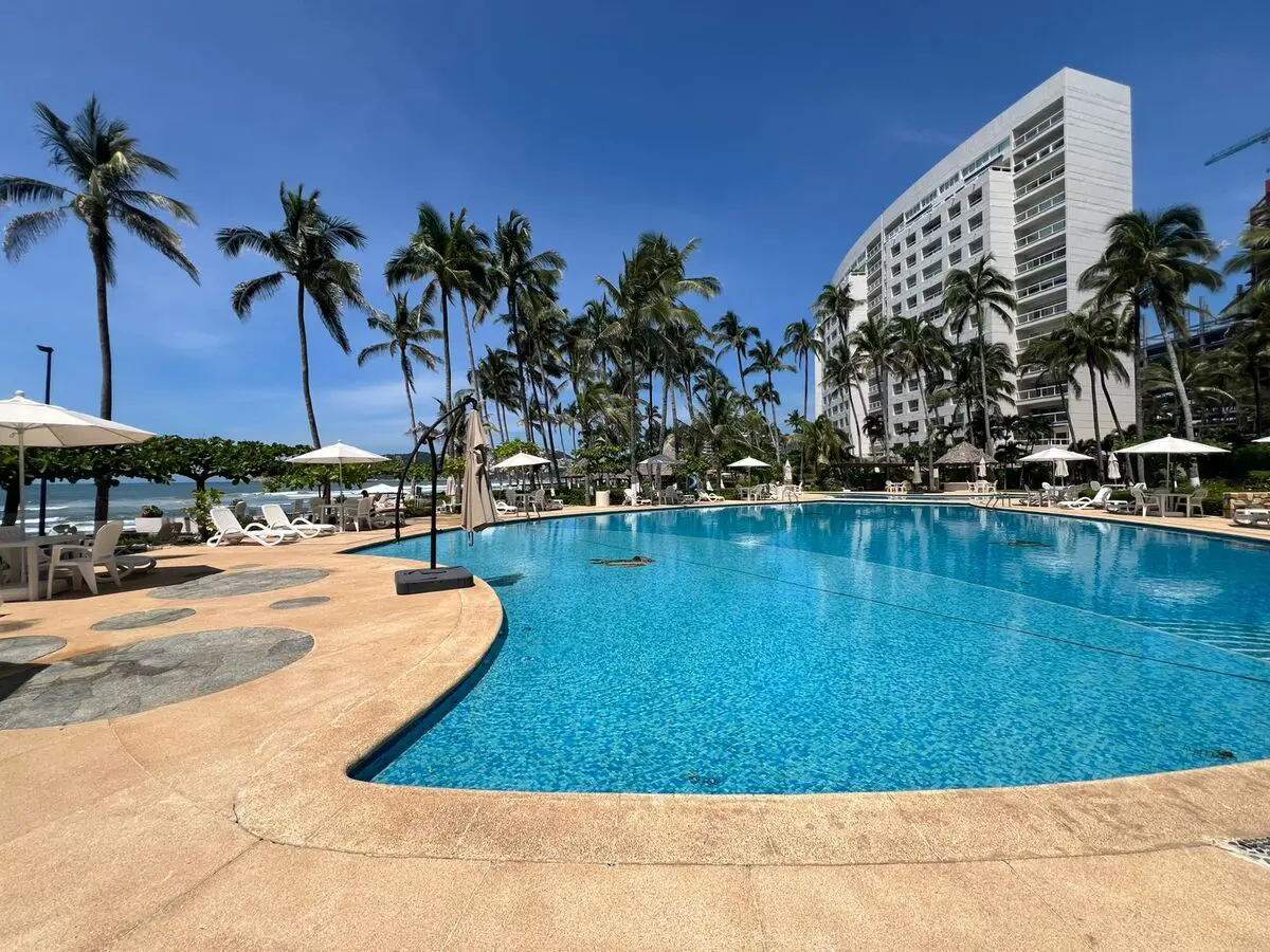 Departamento en venta en Playa Diamante, Acapulco de Juárez — foto 1 de 30