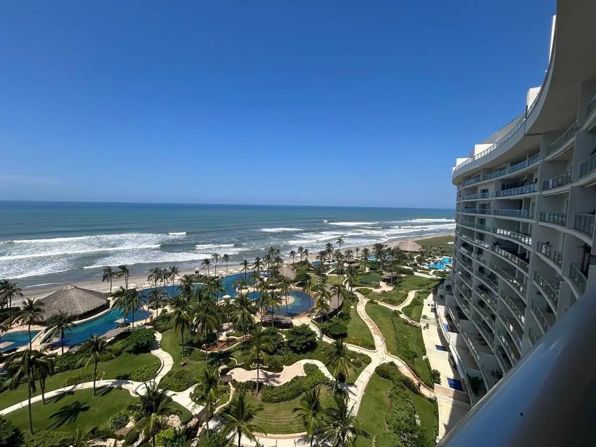 Departamento en venta en Plan de los Amates, Acapulco de Juárez — foto 1 de 23