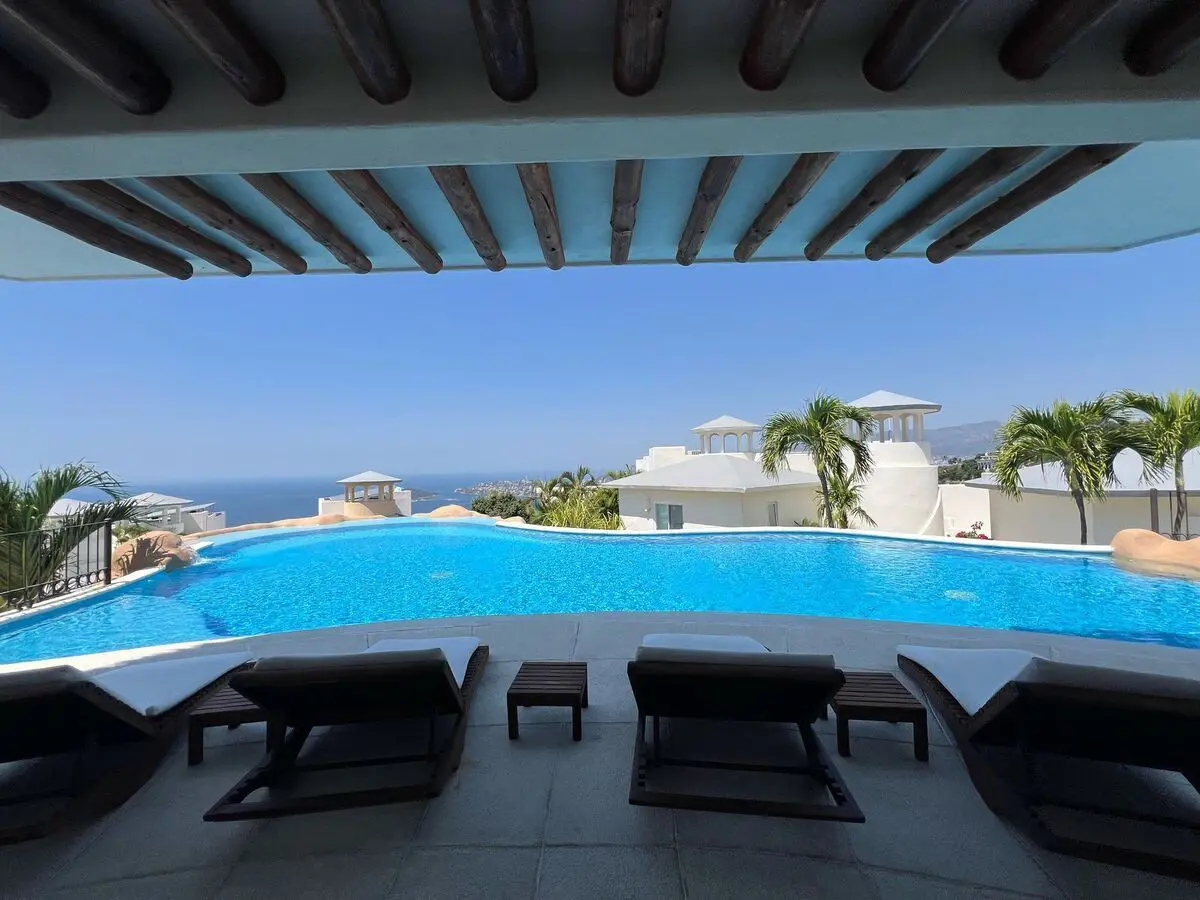 Quinta en venta en Brisas del Marqués, Acapulco de Juárez — foto 1 de 22