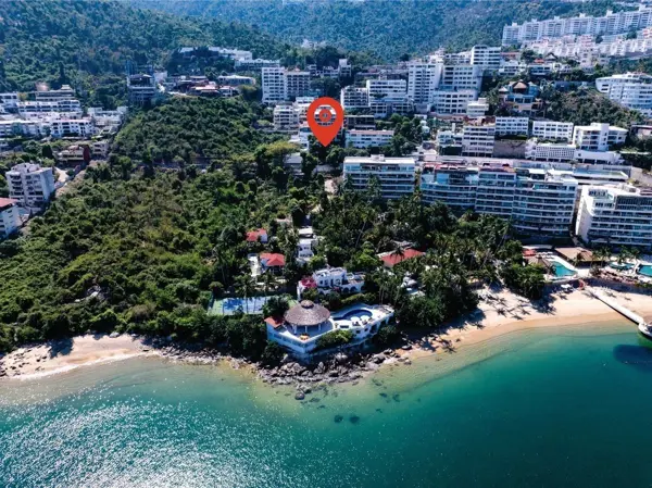 Terreno en venta en Playa Guitarrón, Acapulco de Juárez — foto 2 de 9