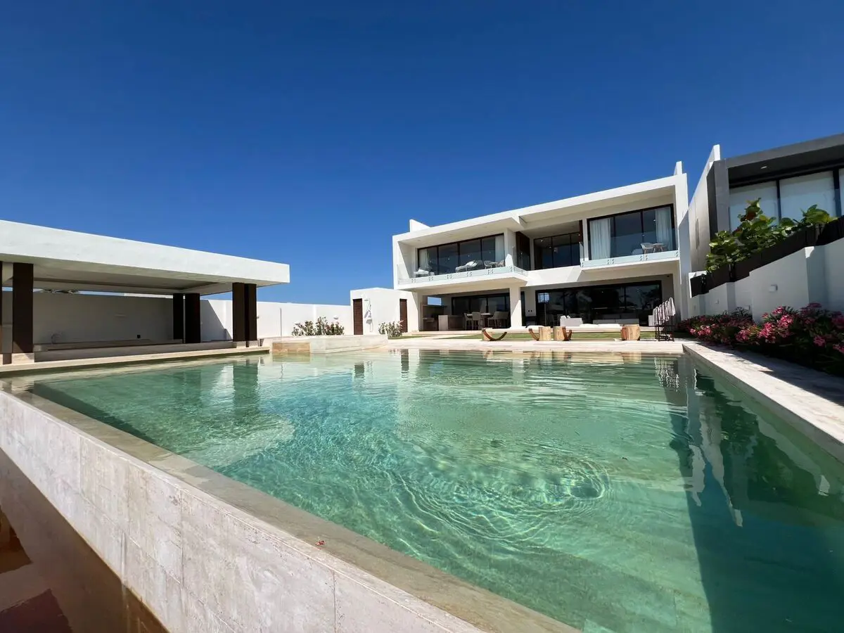 Quinta en renta en Plan de los Amates, Acapulco de Juárez — foto 1 de 29