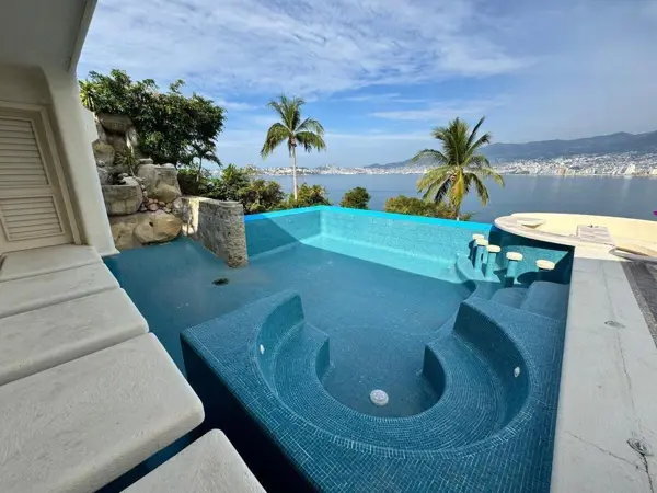 Casa en venta en Club Residencial las Brisas, Acapulco de Juárez — foto 3 de 17