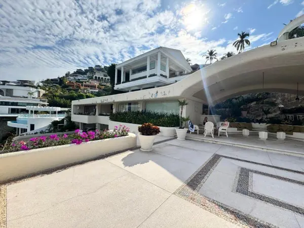 Casa en venta en Club Residencial las Brisas, Acapulco de Juárez — foto 2 de 17
