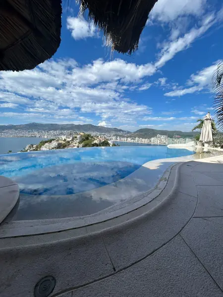 Casa en venta en Marina Brisas, Acapulco de Juárez — foto 2 de 36