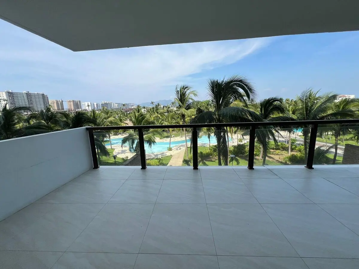 Departamento en venta en Playa Diamante, Acapulco de Juárez — foto 1 de 21