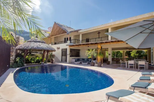 Casa en venta en Guitarron, Acapulco de Juárez — foto 2 de 18