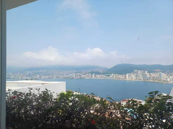 Quinta en venta en Cumbres Llano Largo, Acapulco de Juárez — foto 2 de 18