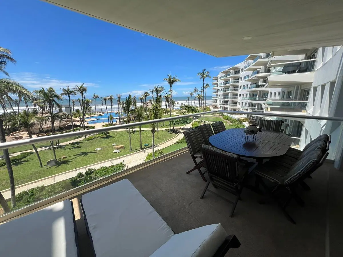 Departamento en venta en Playa Diamante, Acapulco de Juárez — foto 1 de 20