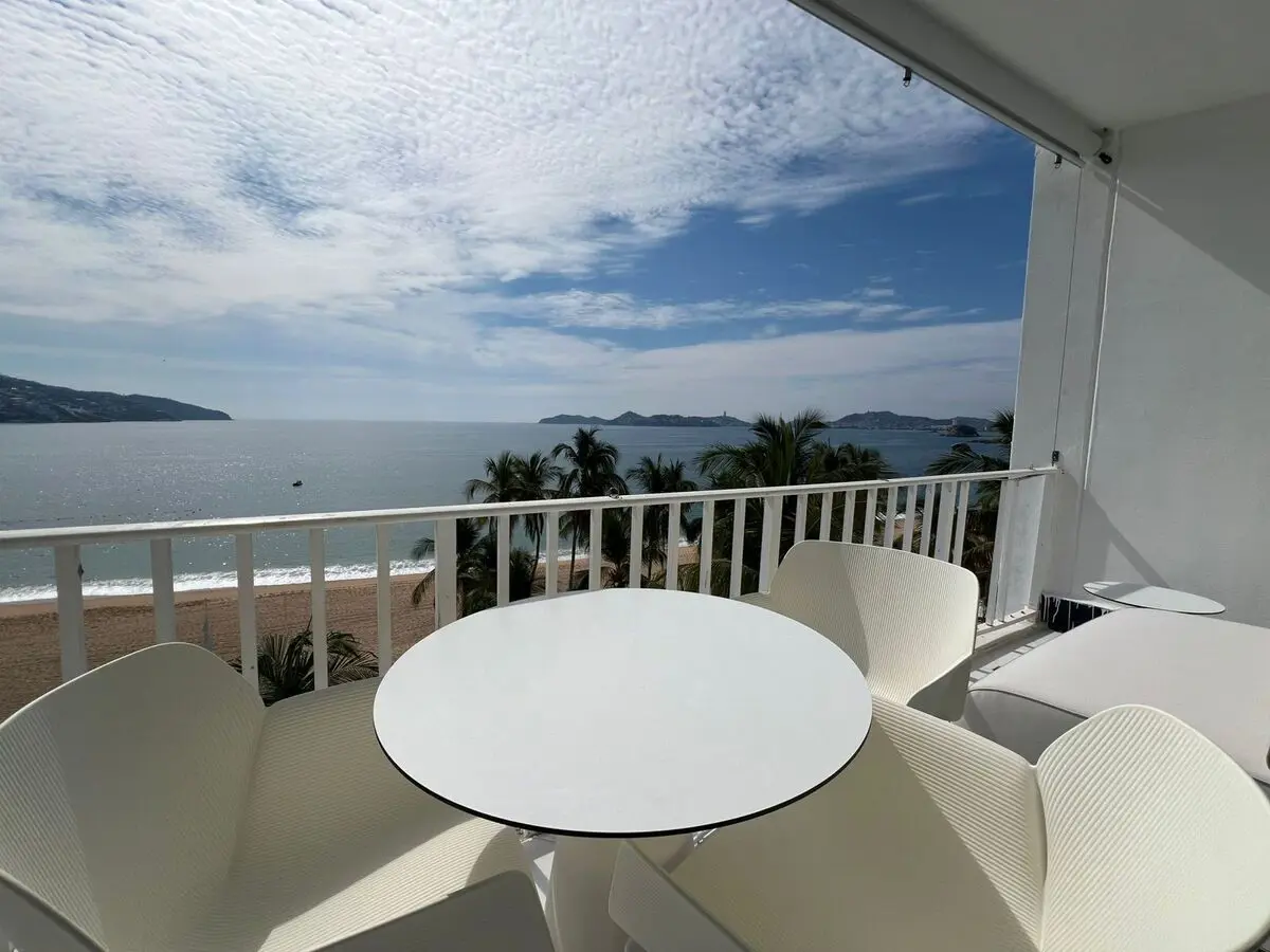 Departamento en venta en Club Deportivo, Acapulco de Juárez — foto 1 de 25