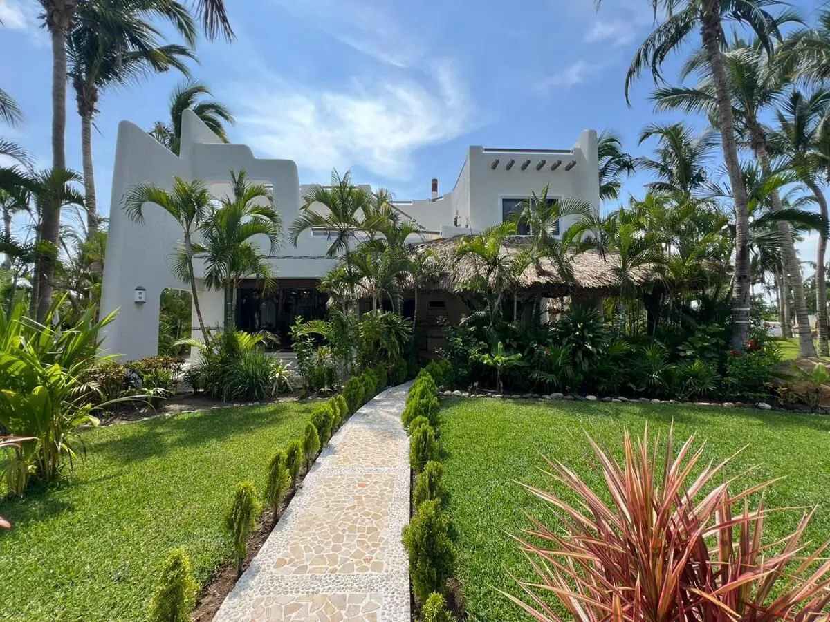 Casa en venta en Playa Diamante, Acapulco de Juárez — foto 1 de 17