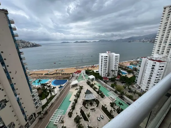 DEPARTAMENTO EN RENTA EN ARMANDO'S LE CLUB ACAPULCO DORADO
